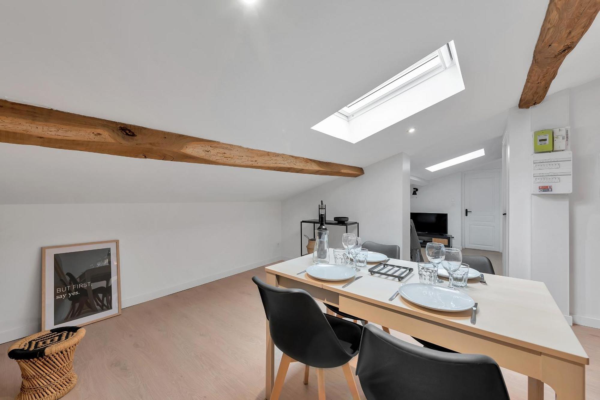 Le Blackwood Apartment